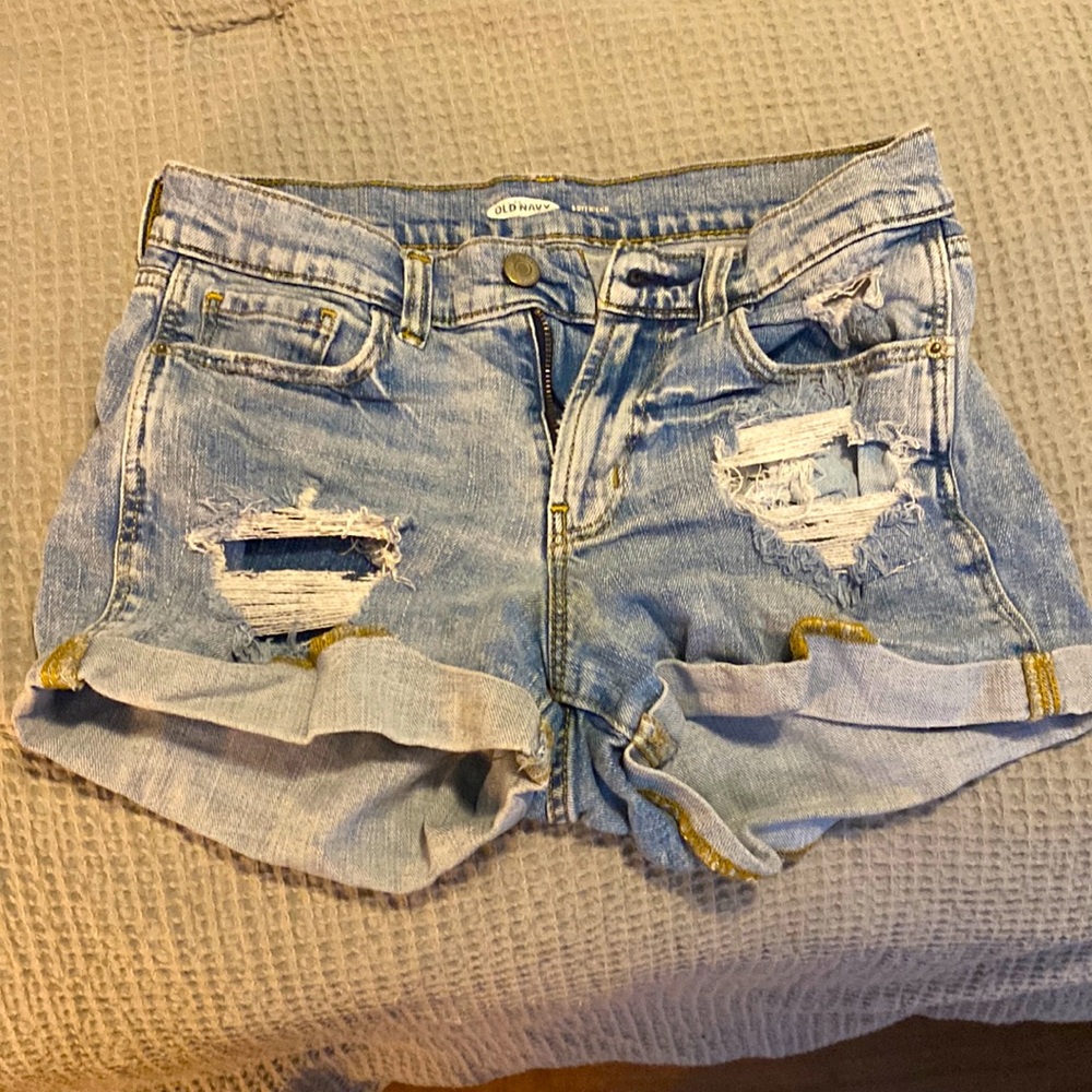 old navy boyfriend cut ripped jean shorts